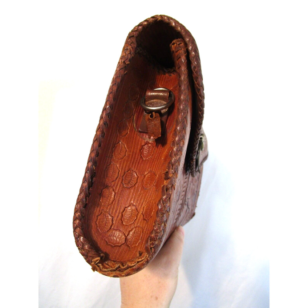 Vintage 70's Distressed Tooled Leather Clutch Purse - Picture 4 of 10